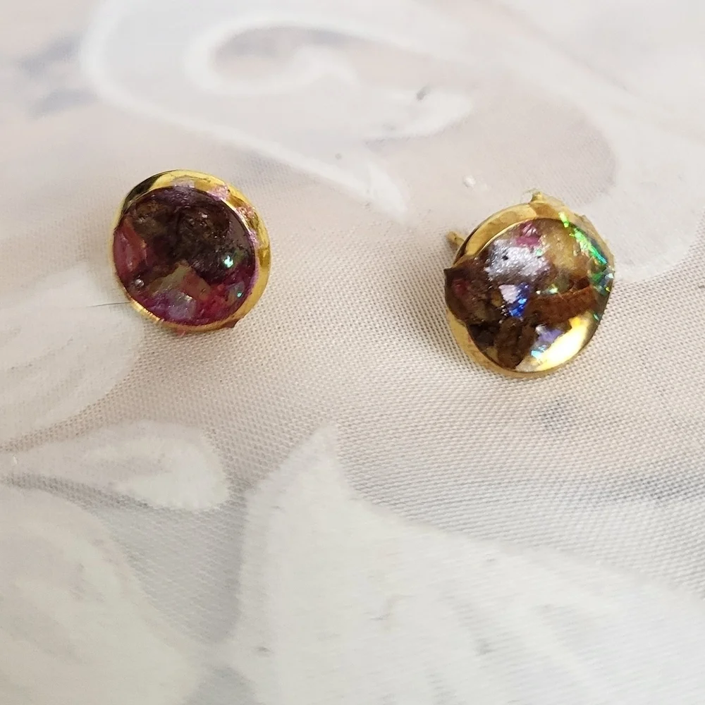 Real Lavender Flower Resin Post Earrings